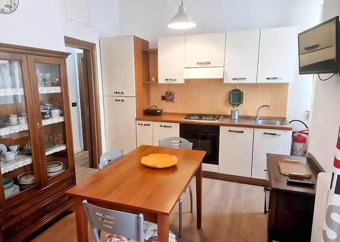 Apartament 100mt From Termini Bright 2br *